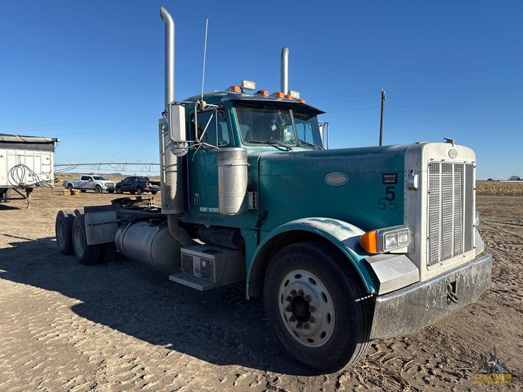 1996-peterbilt-379-image-7