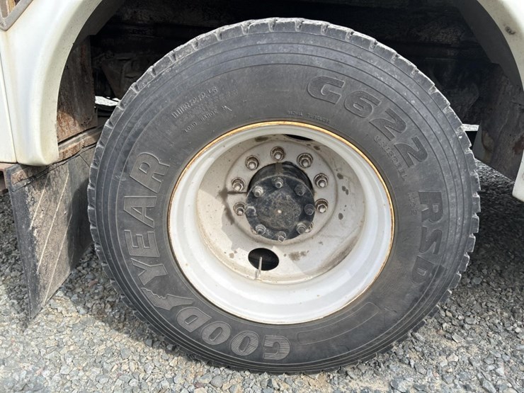 international-4000-image-105