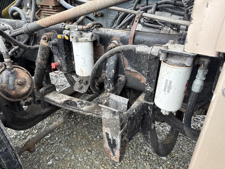 1999-peterbilt-379-image-71