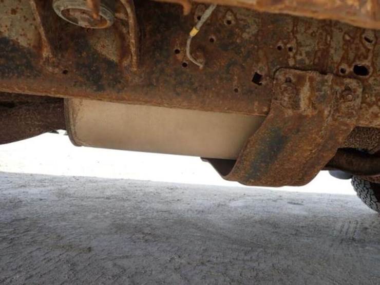 2012-ford-f250-xl-image-68