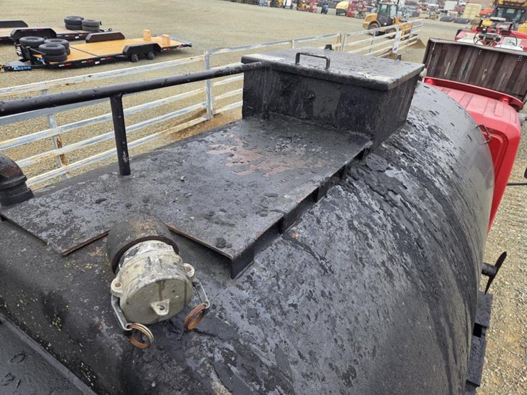 2011-international-durastar-4400-image-37