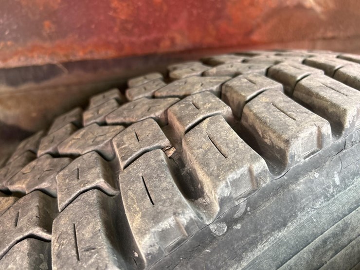 international-4000-image-121