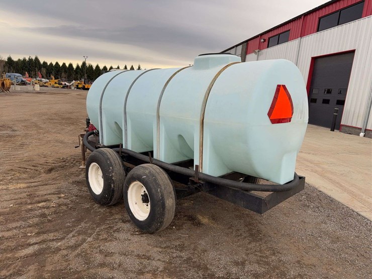 clark-nurse-tank-image-4