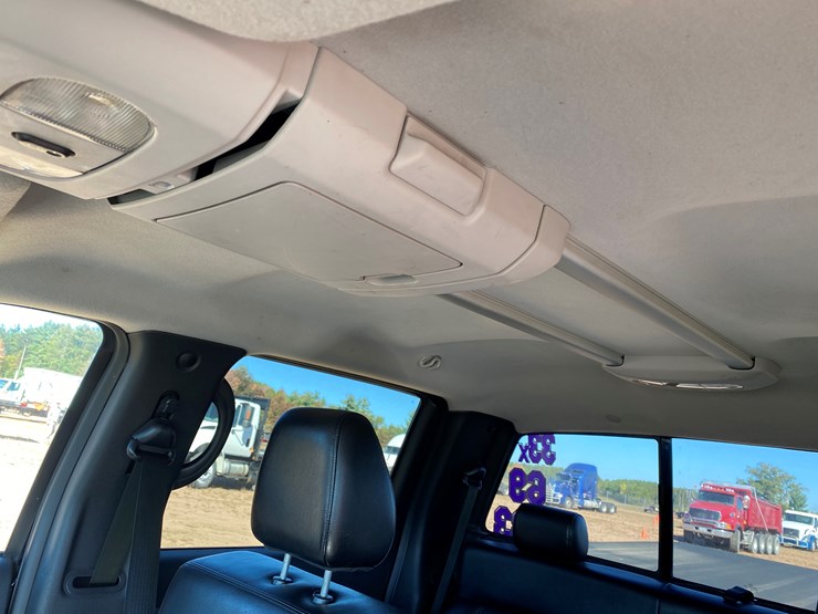 ford-f150-lariat-image-36