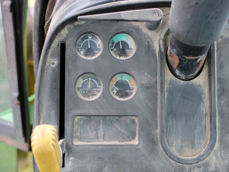 john-deere-8640-image-13