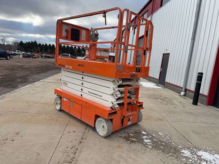 2017-snorkel-s4732e-image-4