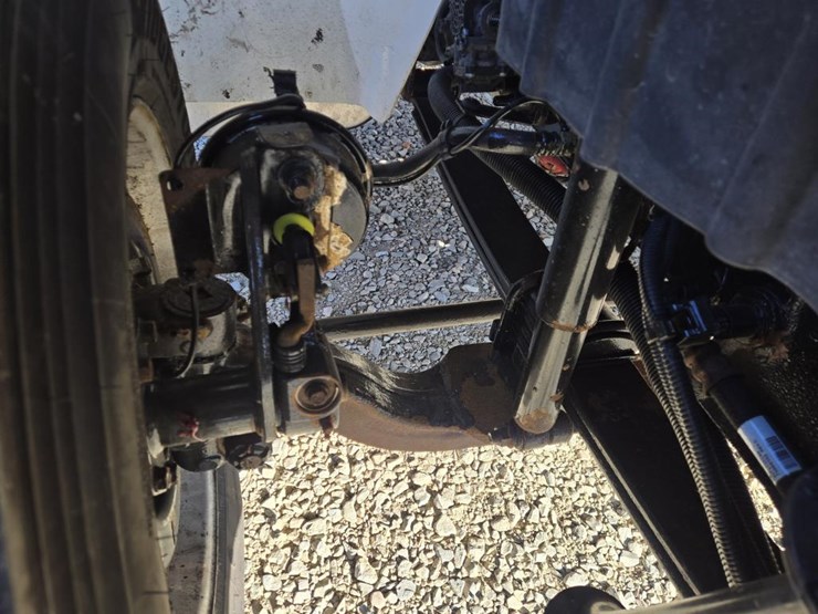 2022-international-mv607-image-39