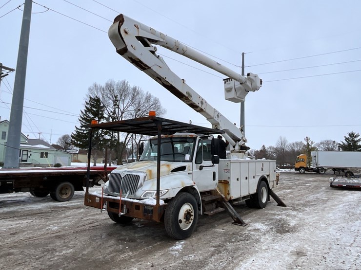 international-durastar-4300-image-1