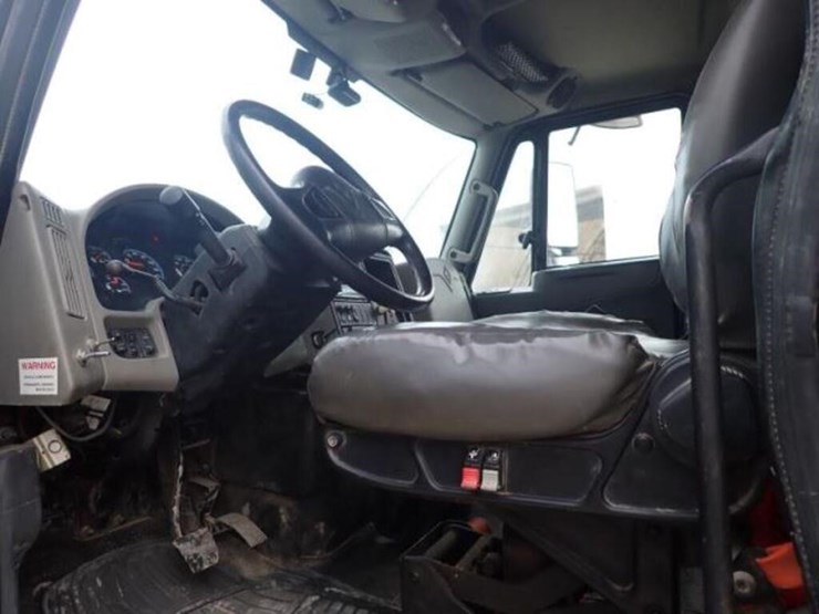 2011-international-4400-sba-image-18