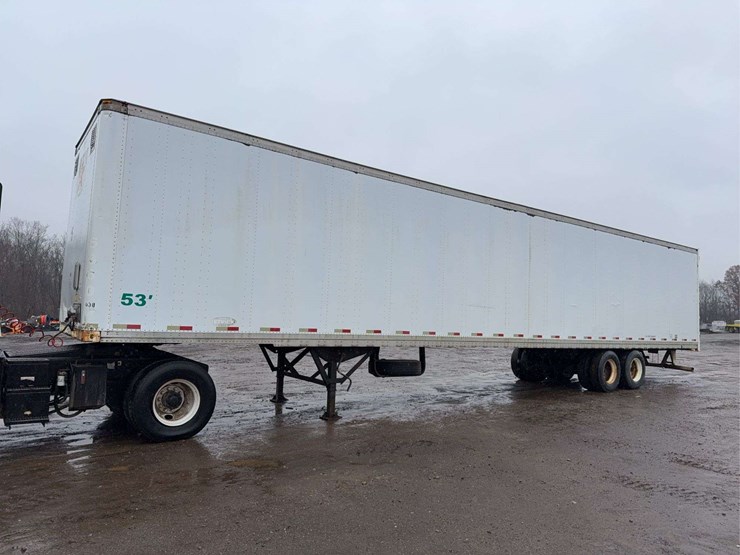 2005-strick-trailer-image-1