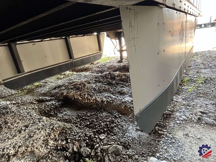 2014-stoughton-28-ft-image-9