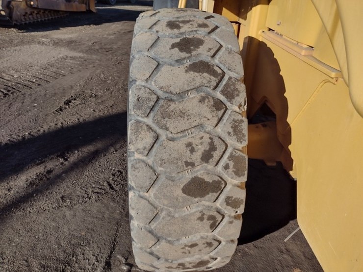 caterpillar-924g-image-22