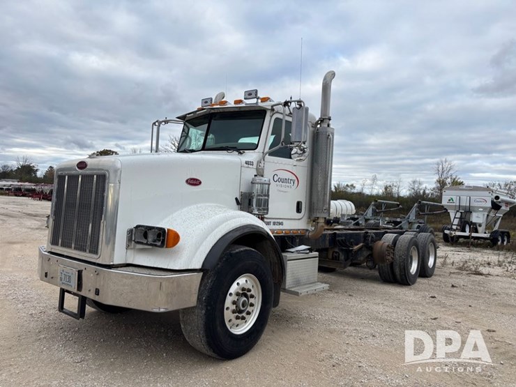 peterbilt-378-image-1