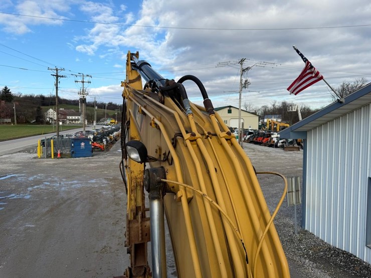 caterpillar-312c-image-28