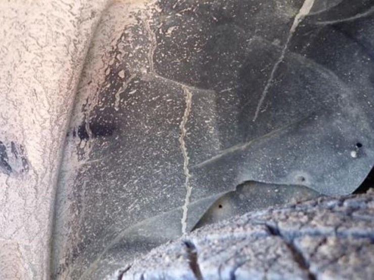 ram-1500-slt-image-73