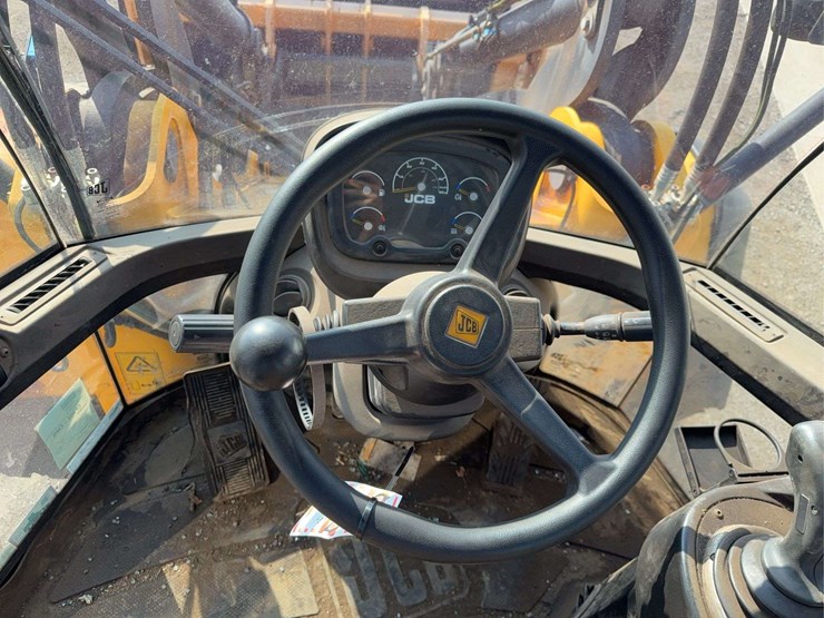 jcb-457ht-image-36