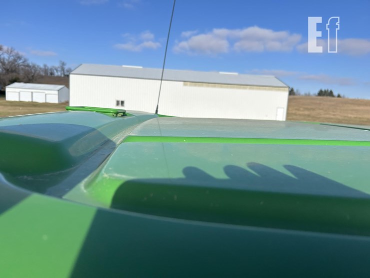 2013-john-deere-6170r-image-60