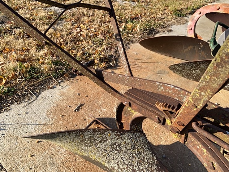 2-btm-walking-plow-image-12