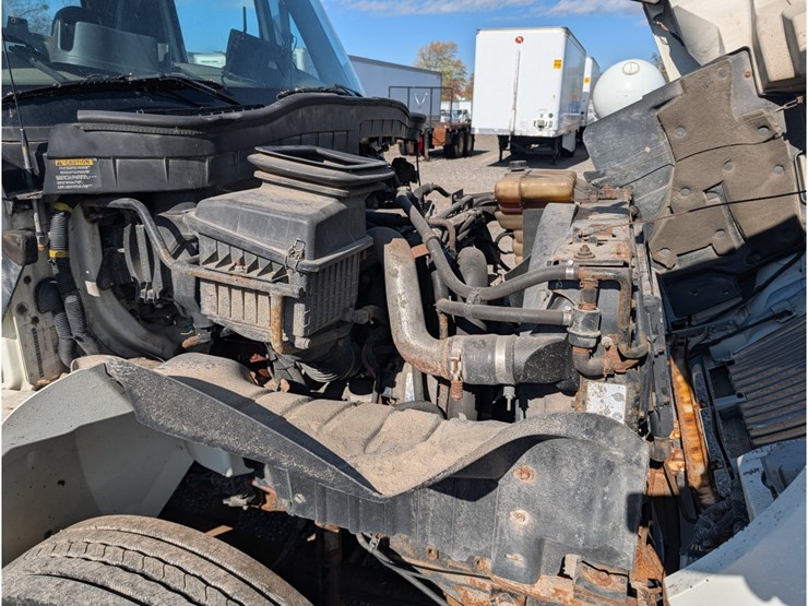 international-durastar-4300-image-12