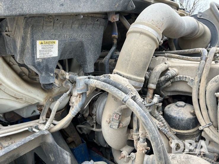 international-prostar-image-71