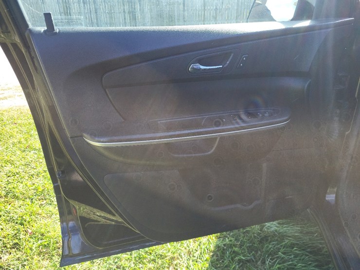 gmc-acadia-slt-image-33