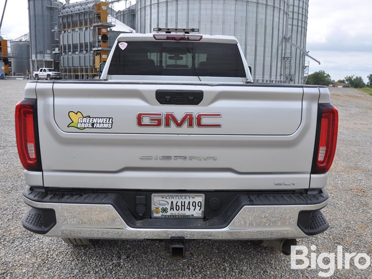 2022-gmc-sierra-2500-image-6