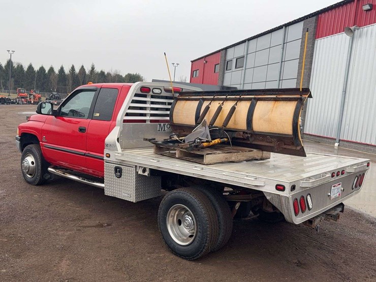 1998-dodge-ram-ext.-cab-pickup-image-4