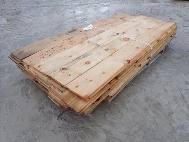 qty-of-(60)-1-in.-x-10-in.-x-7-8-ft-pine-channel-b-image-4