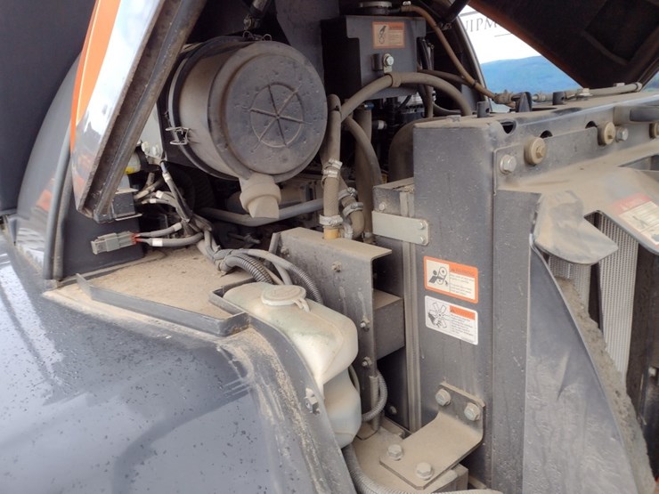 hitachi-zw80-5b-image-25