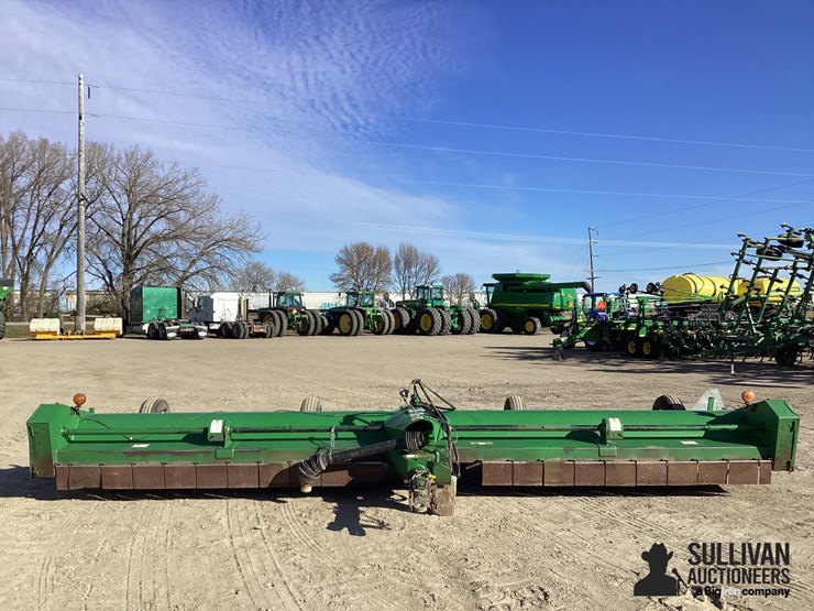 john-deere-120-image-2