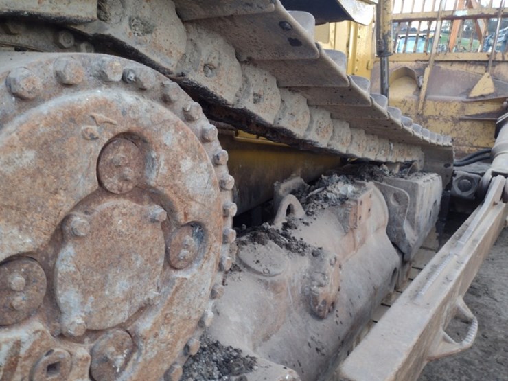 caterpillar-d8r-image-23