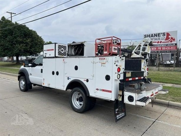 2015-ford-f550-xl-image-5