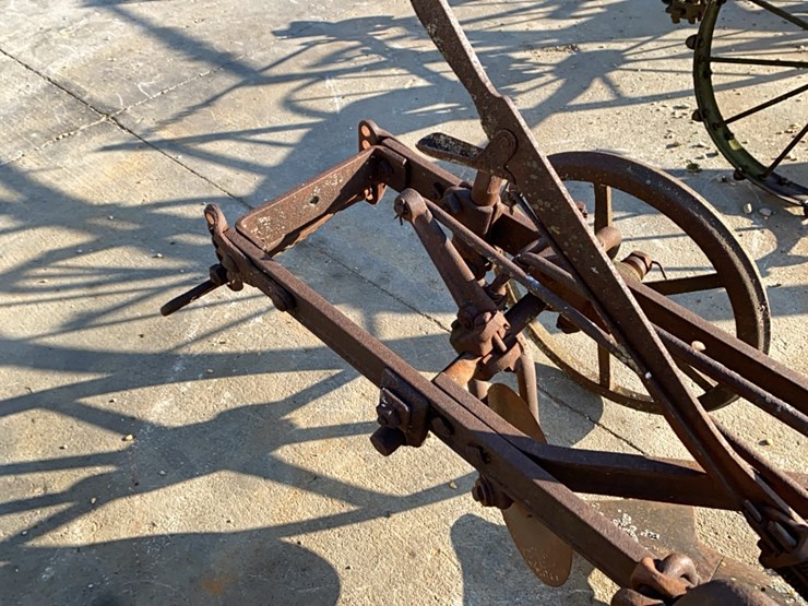 2-btm-walking-plow-image-8