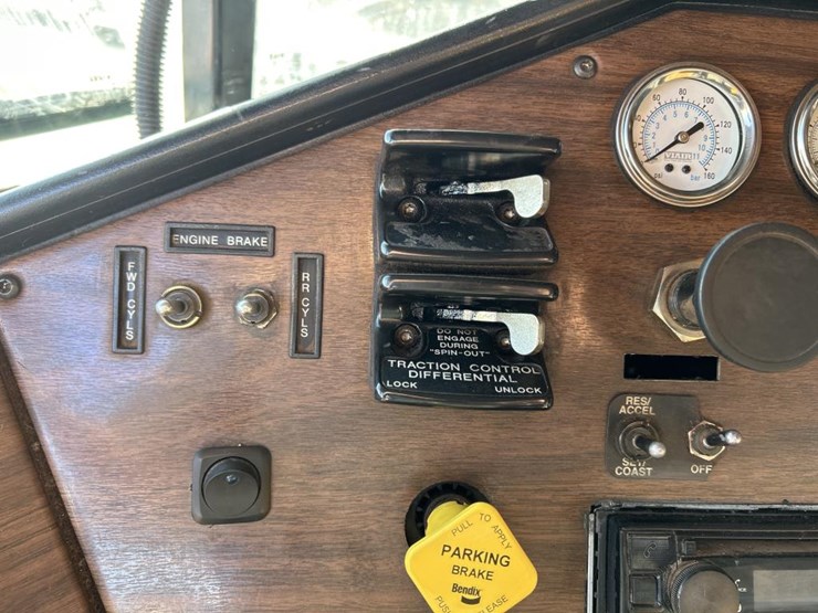 1997-cummins-m11-image-68