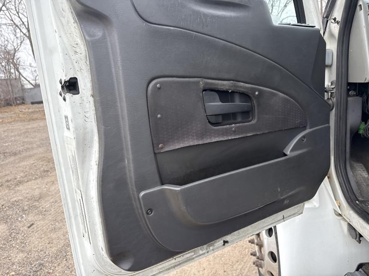 2017-international-4300-sba-image-36