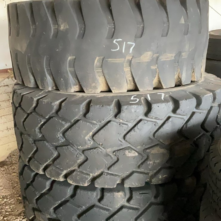 #517 • Loader Tires