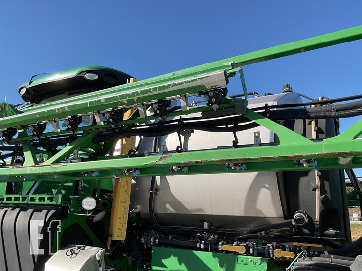 john-deere-r4038-image-34