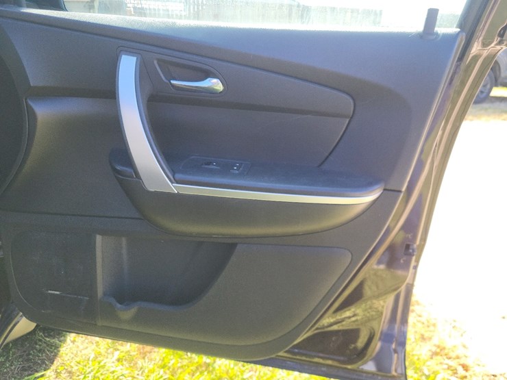 gmc-acadia-slt-image-54