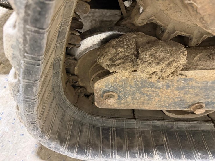 2014-bobcat-t650-image-20