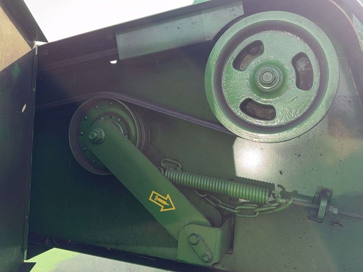 john-deere-945-image-15