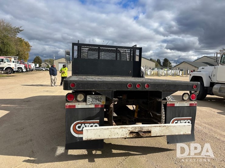 2000-international-4700-image-7