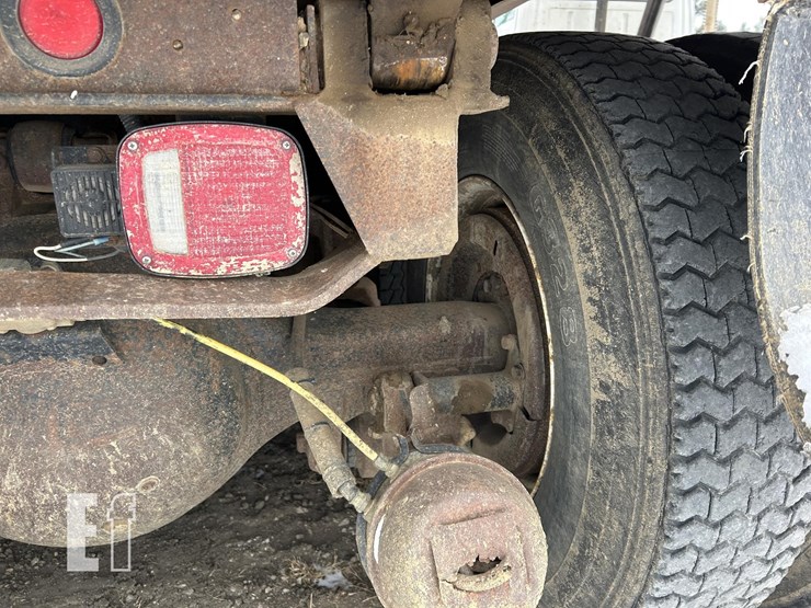 1995-international-4900-image-66