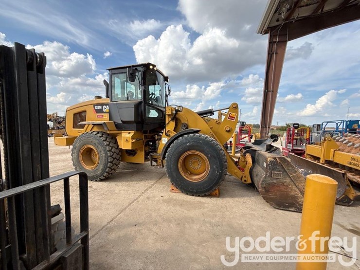 caterpillar-926m-image-6