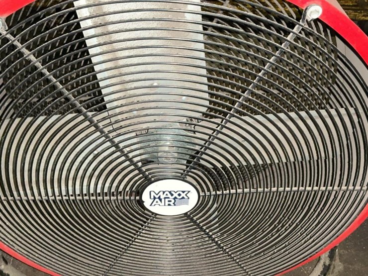#601-•-maxx-air-electric-fan-image-8