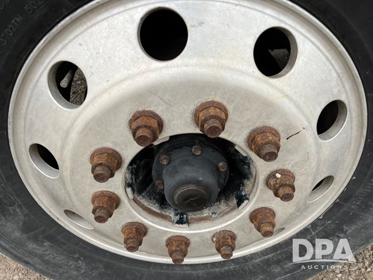 international-9200i-image-14