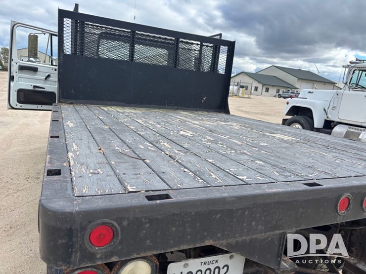 2000-international-4700-image-36