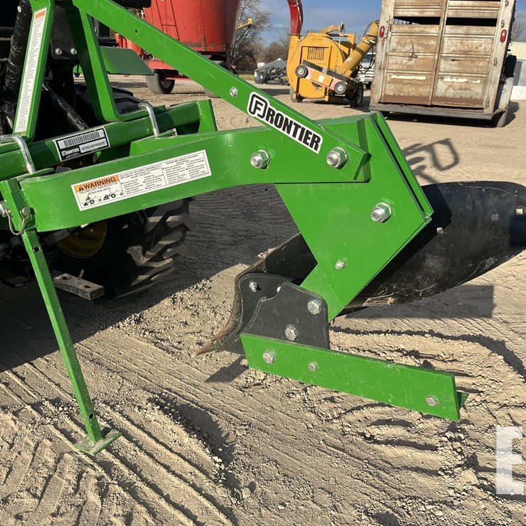 2017 FRONTIER PB1001