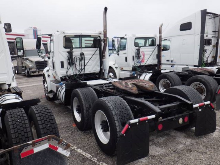 international-transtar-8600-image-11