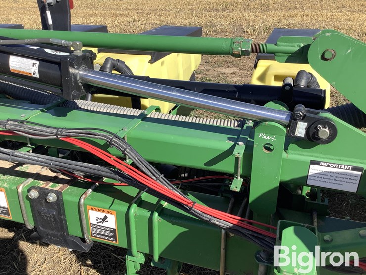 john-deere-1720-image-18