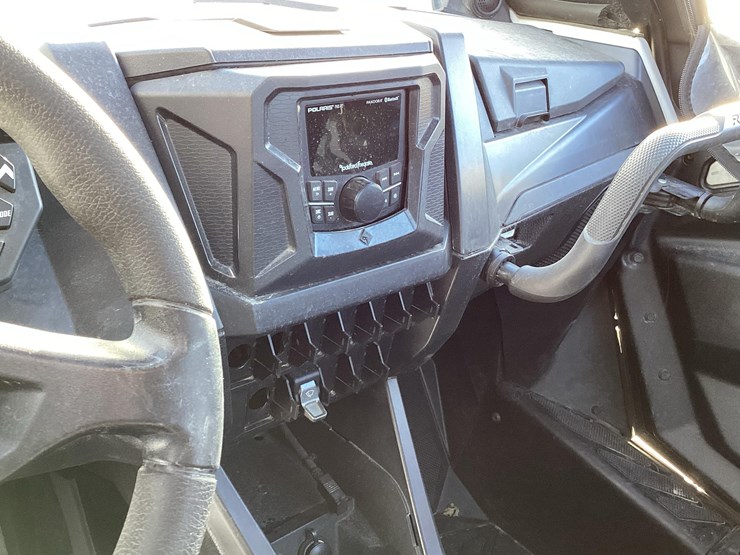 2023-polaris-razor-utility-vehicle-vn:292476-image-12